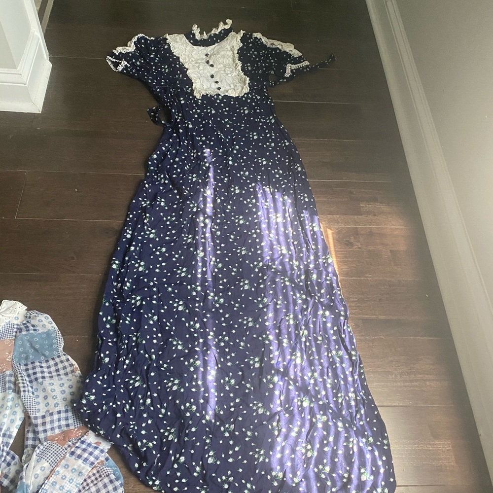 Vintage prairie dress, approx size 11